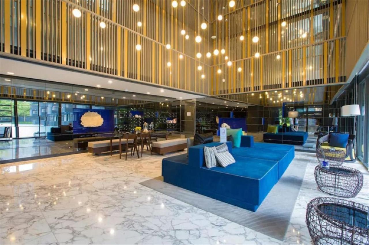 Aparthotel The Deck Patong By Vip Exterior foto